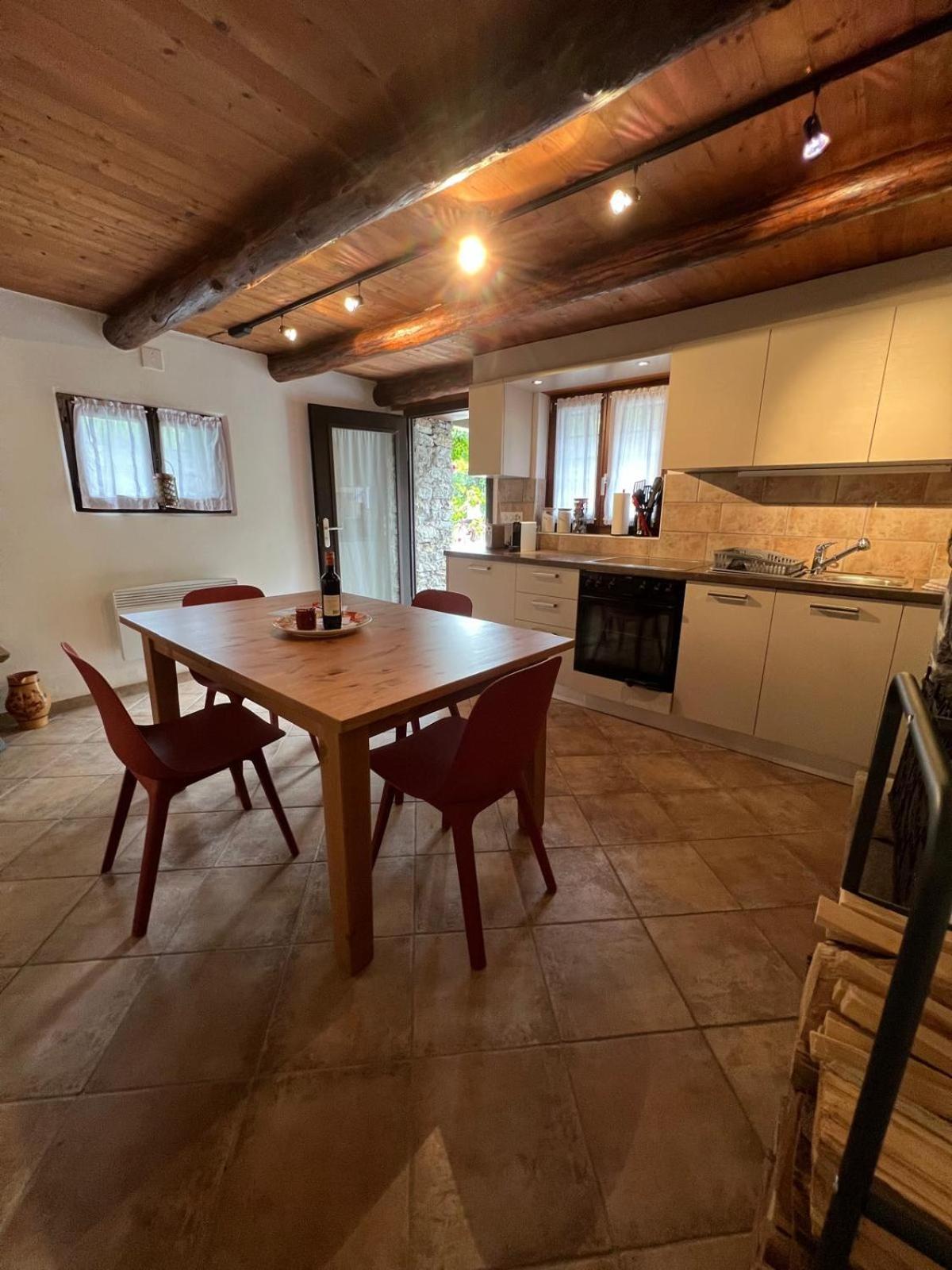 Villa Rustico Efrina, Neu Renoviert à Frasco Extérieur photo